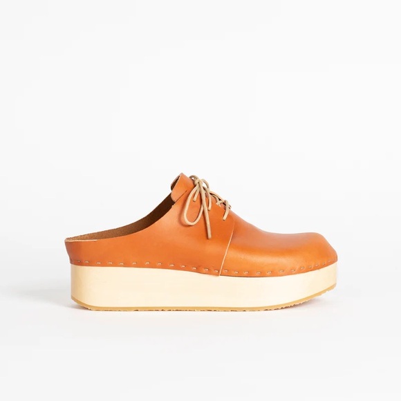 Bryr Zoe Whiskey size 37 platform leather clog on wood base with removable kilt - Picture 2 of 8